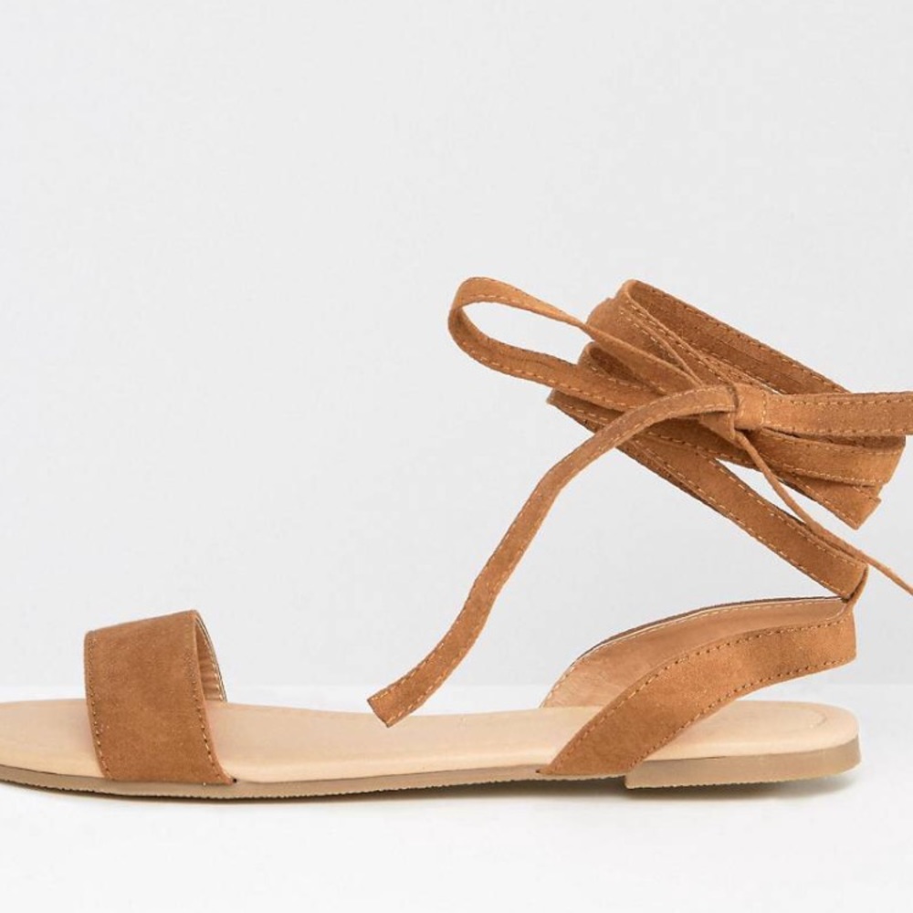 Beige wrap sandals